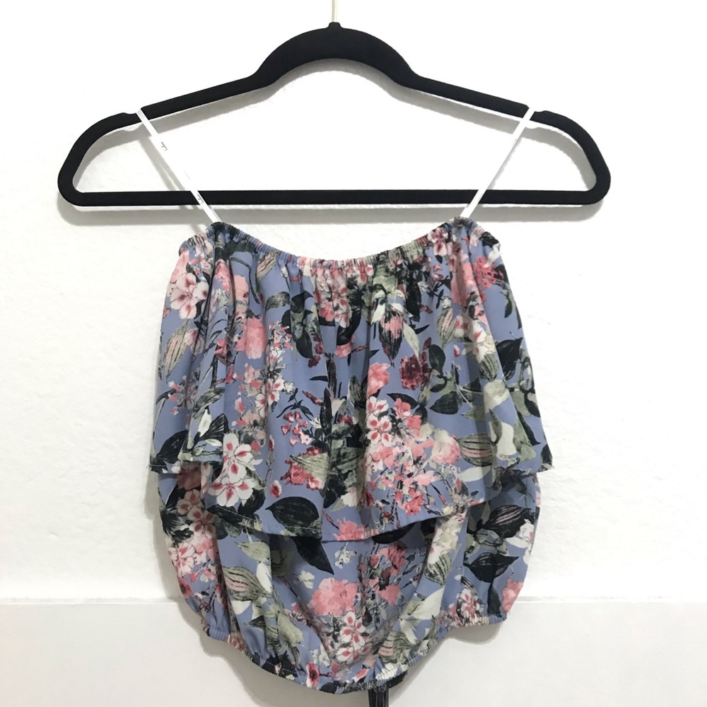 Lulu’s Strapless Bubble Floral Top | Size Medium